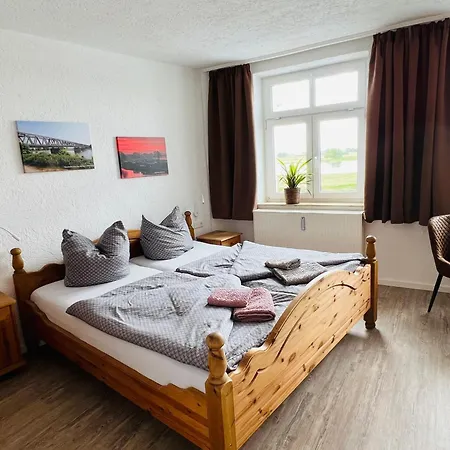 Гостевой дом Zum Goldenen Anker Direkt An Der Elbe 3*