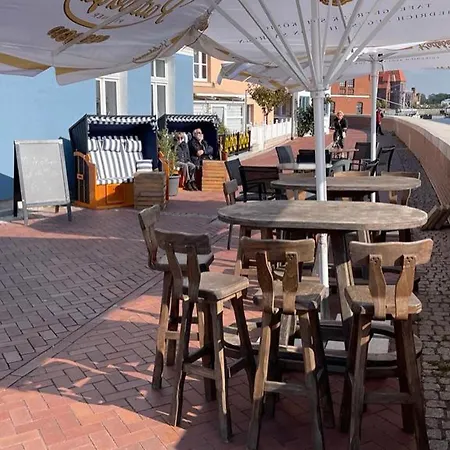 Zum Goldenen Anker Direkt An Der Elbe Гостевой дом 3*