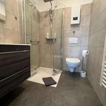 Konukevi Zum Goldenen Anker Direkt An Der Elbe 3*