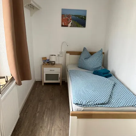 Zum Goldenen Anker Direkt An Der Elbe 3*