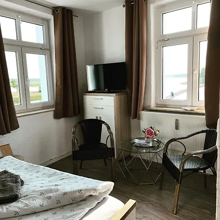 Zum Goldenen Anker Direkt An Der Elbe Виттенберге