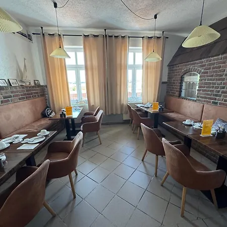 Гостевой дом Zum Goldenen Anker Direkt An Der Elbe 3*